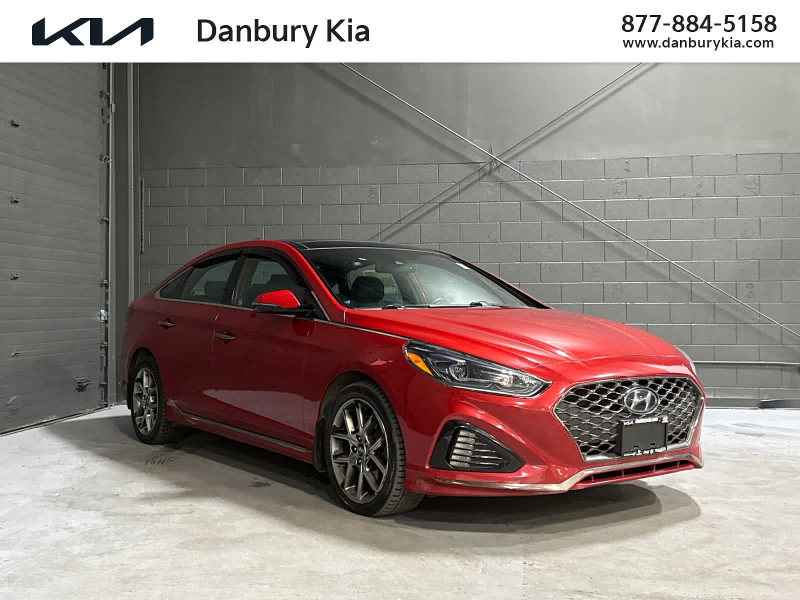 Used 2019 Hyundai Sonata Limited with VIN 5NPE34ABXKH754906 for sale in Danbury, CT