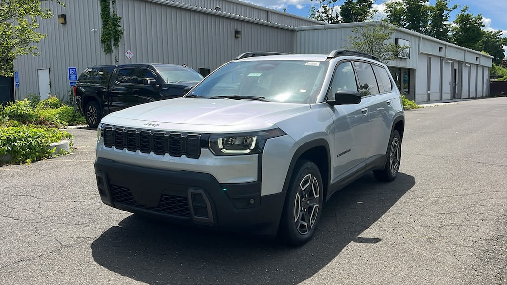 New 2026 Jeep Cherokee Laredo Laredo 4x4