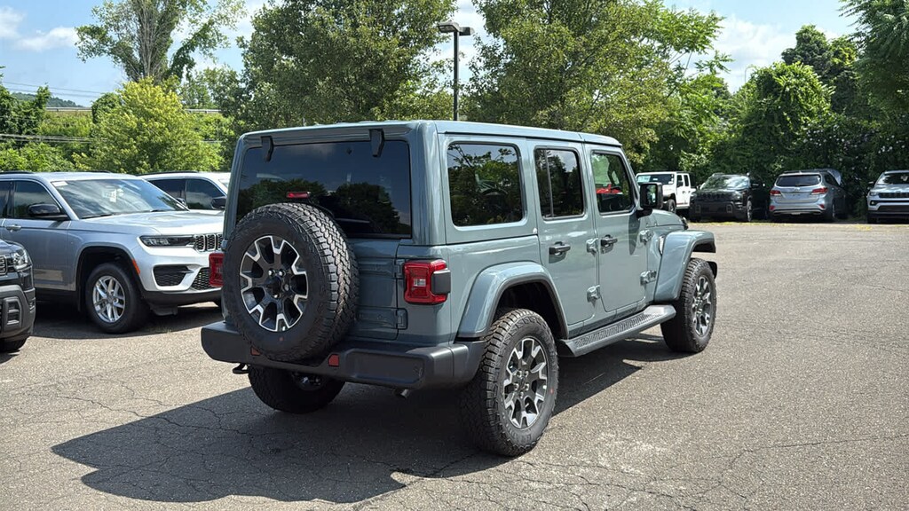 New 2026 Jeep Wrangler Sahara Sahara 4x4