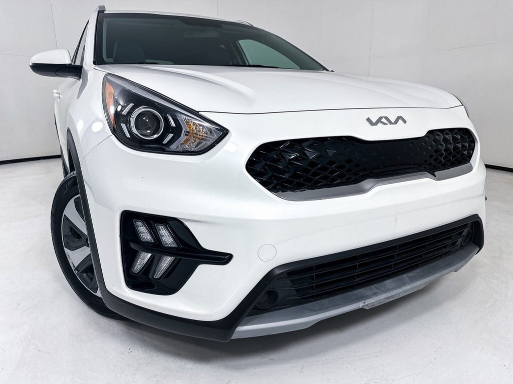 Used 2022 Kia Niro LX with VIN KNDCB3LC4N5537270 for sale in Burlington, VT