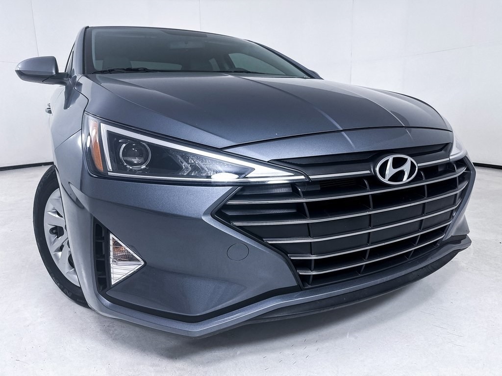 Used 2019 Hyundai Elantra SE with VIN KMHD74LF2KU827767 for sale in Burlington, VT