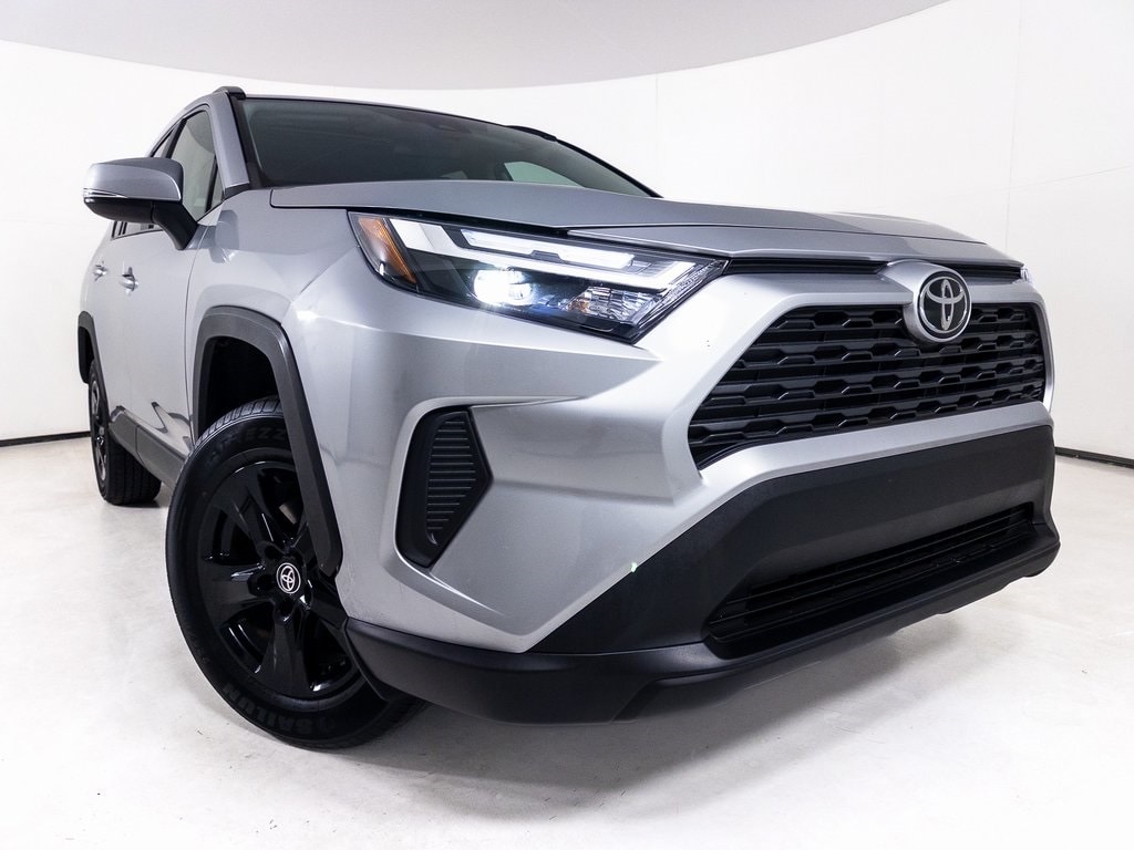 Used 2022 Toyota RAV4 XLE with VIN 2T3W1RFV3NW186716 for sale in Burlington, VT