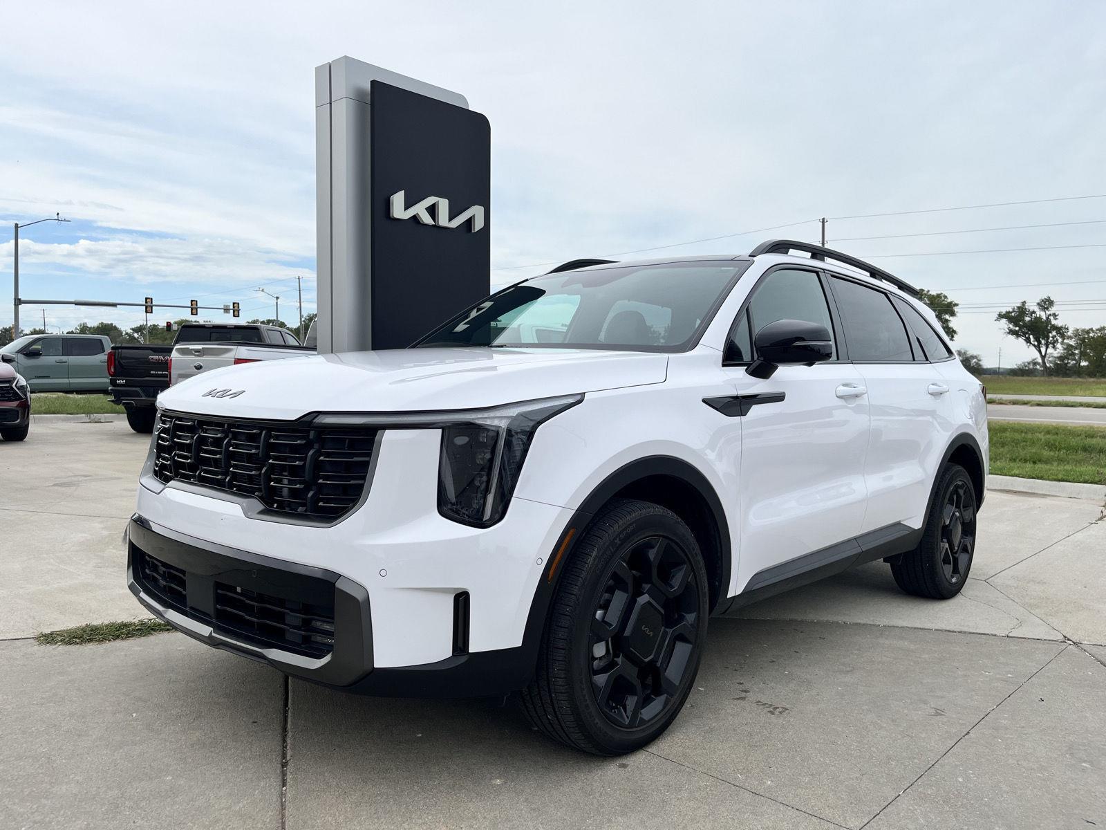 2025 Kia Sorento X-Line SX Prestige's photo