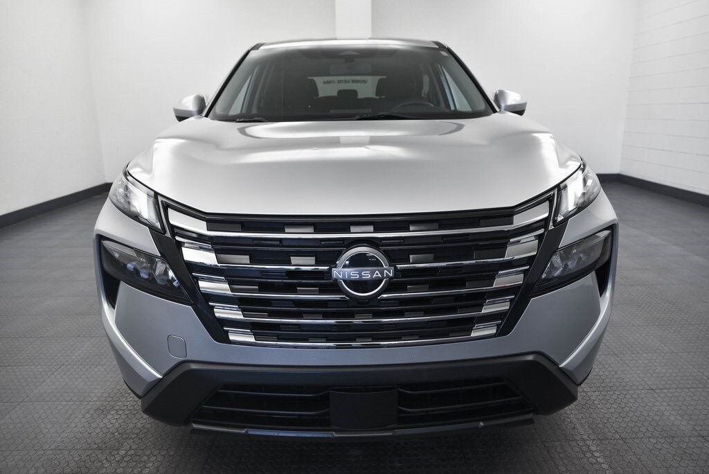 Used 2024 Nissan Rogue SV SUV