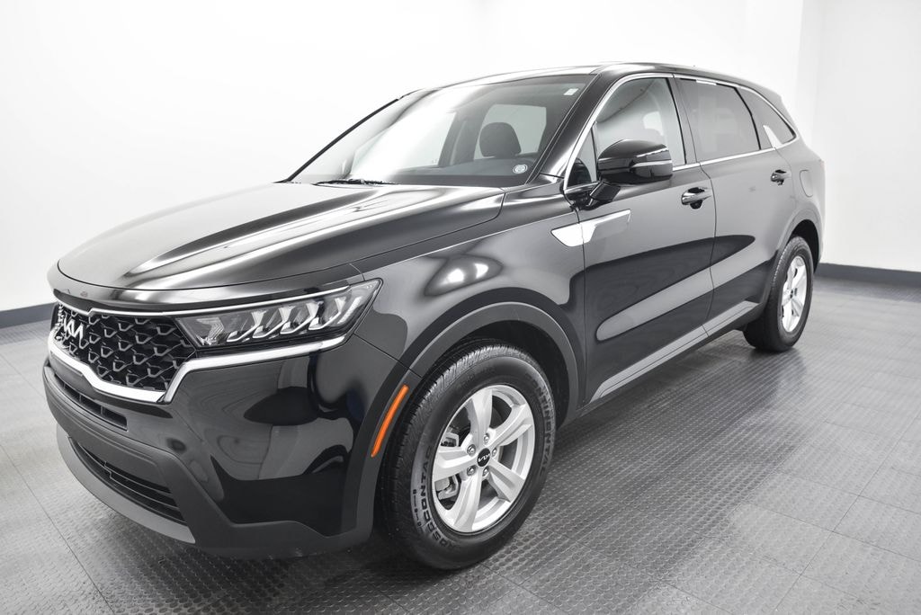 Used 2023 Kia Sorento LX SUV