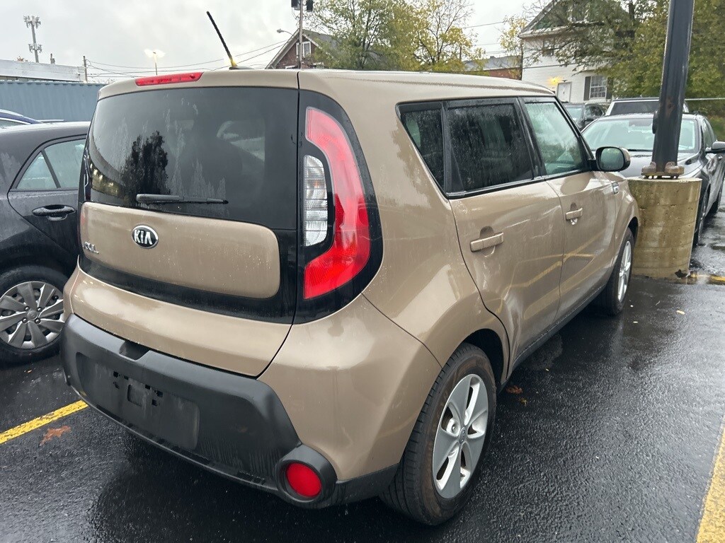 Used 2016 Kia Soul Base Hatchback