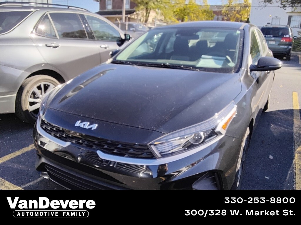 Used 2023 Kia Forte LXS Sedan