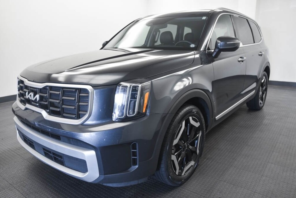 Used 2023 Kia Telluride S SUV