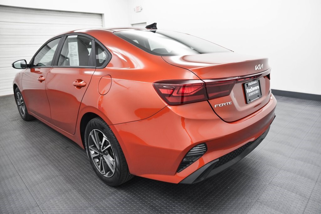 Used 2023 Kia Forte LXS Sedan