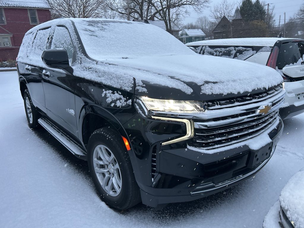 2023 Chevrolet Tahoe LT photo 2