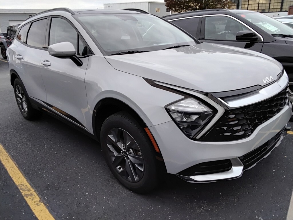 2023 Kia Sportage SX photo 3