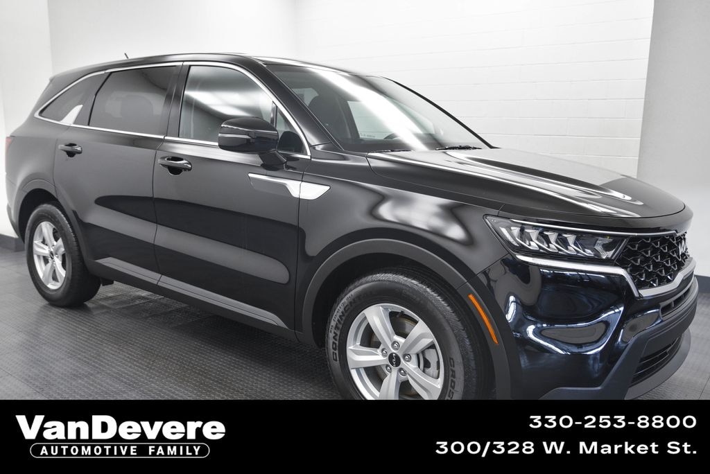 Used 2023 Kia Sorento LX SUV