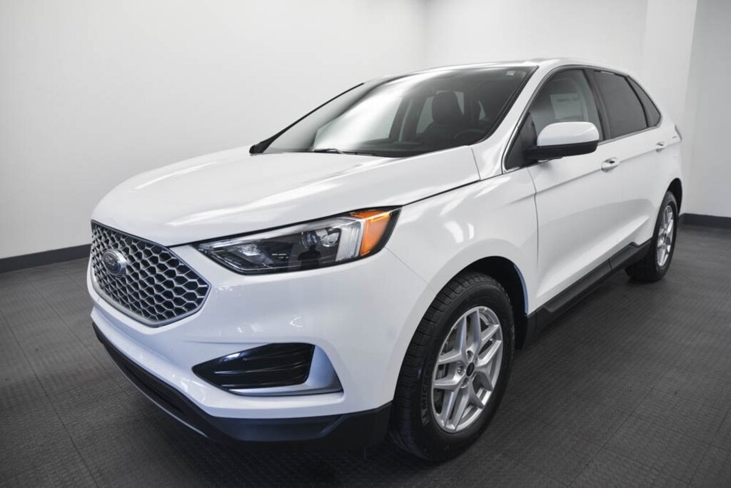 Used 2024 Ford Edge SEL SUV