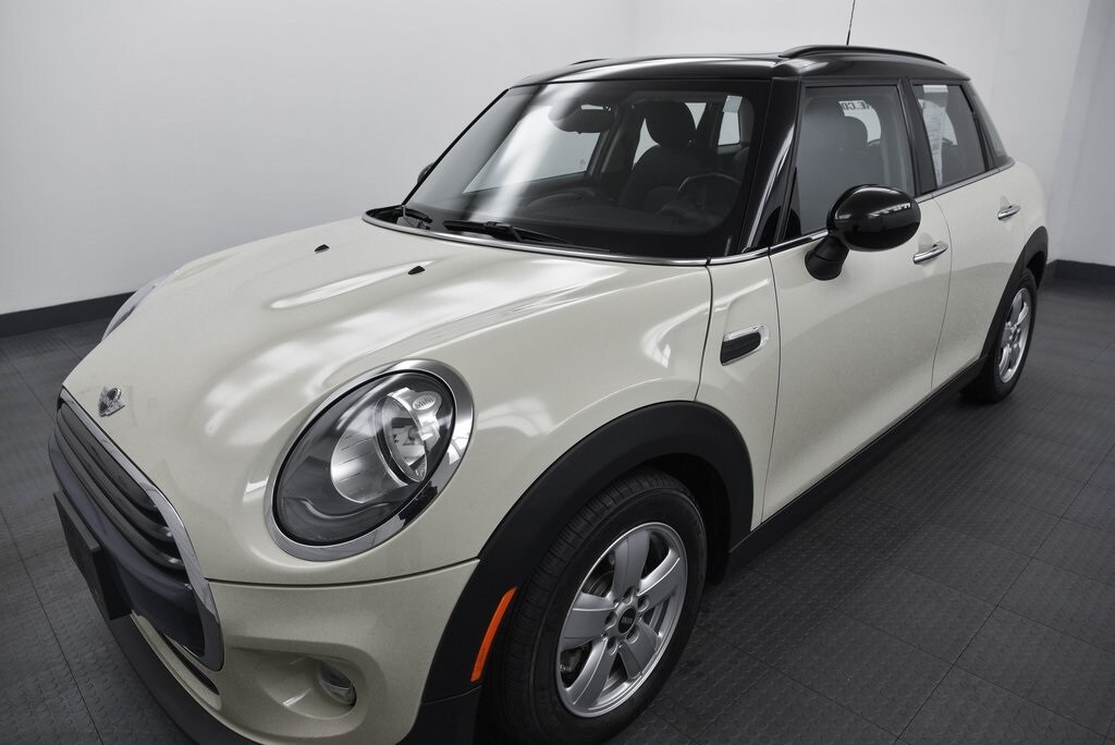 Used 2018 MINI Cooper Base Hatchback