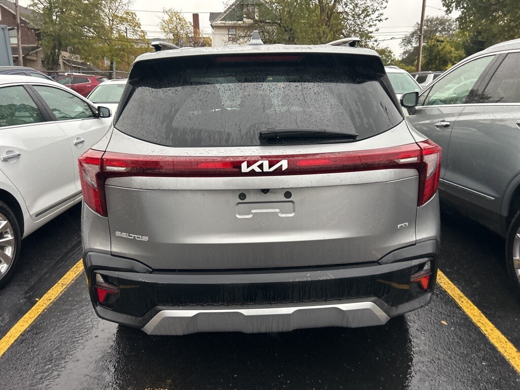 Used 2024 Kia Seltos S SUV