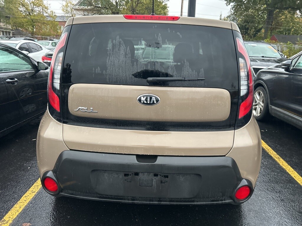 Used 2016 Kia Soul Base Hatchback
