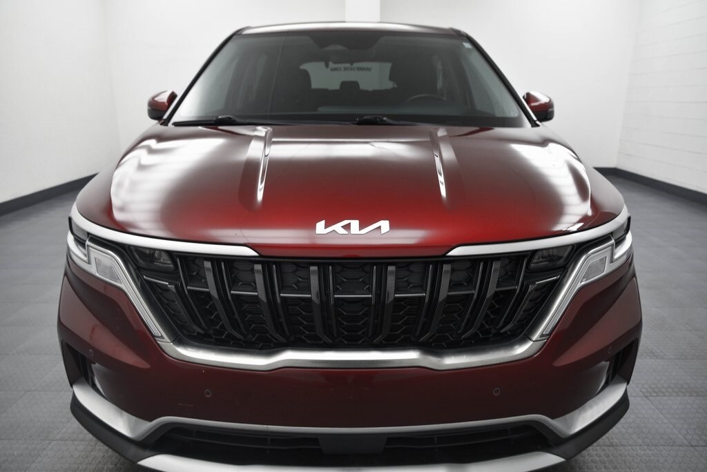 Used 2024 Kia Carnival EX Minivan/Van