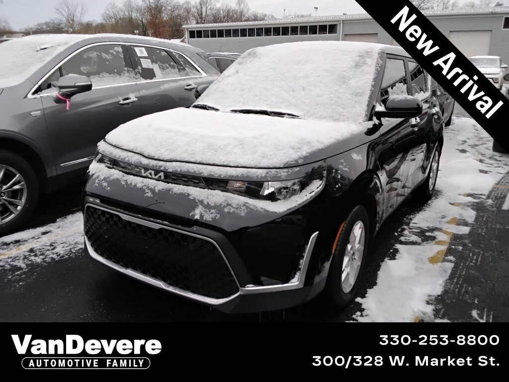 Used 2023 Kia Soul LX Hatchback