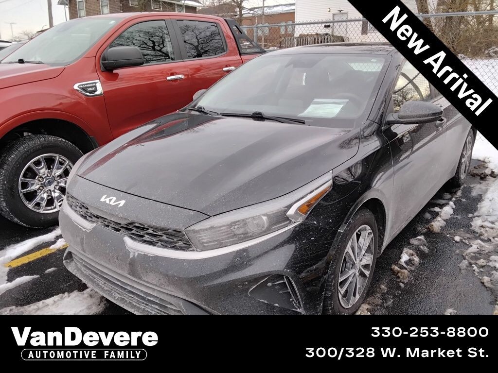 Used 2023 Kia Forte LXS Sedan