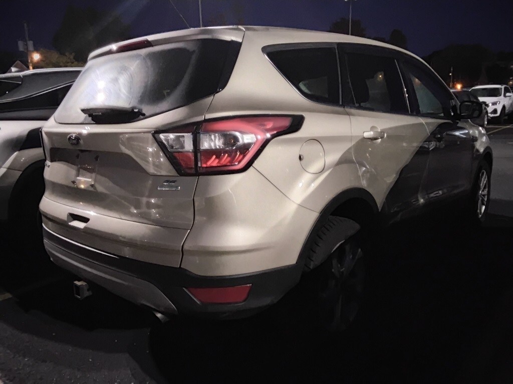 Used 2017 Ford Escape SE SUV