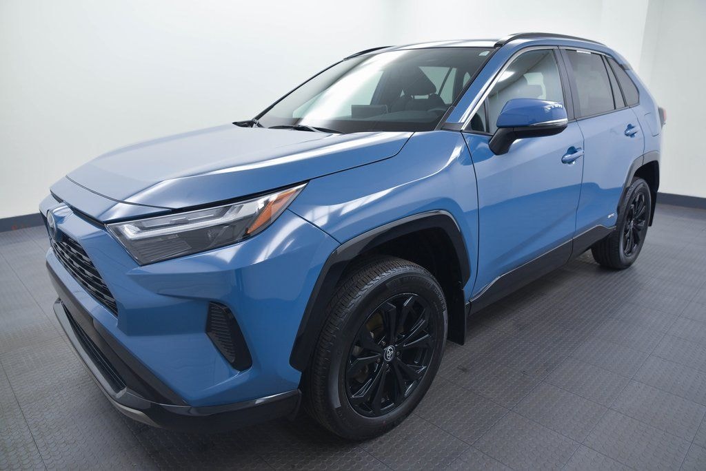 Used 2022 Toyota RAV4 Hybrid SE SUV