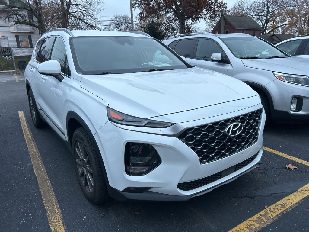 2020 Hyundai Santa Fe SEL photo 2