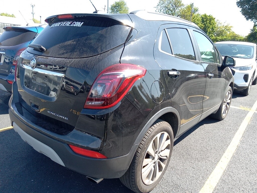 2020 Buick Encore Preferred photo 2
