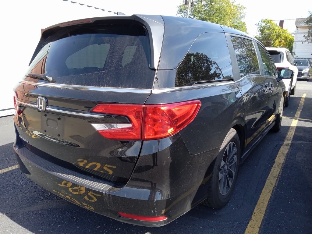 2024 Honda Odyssey EX-L photo 3