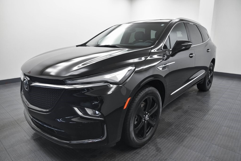 Used 2024 Buick Enclave Essence SUV