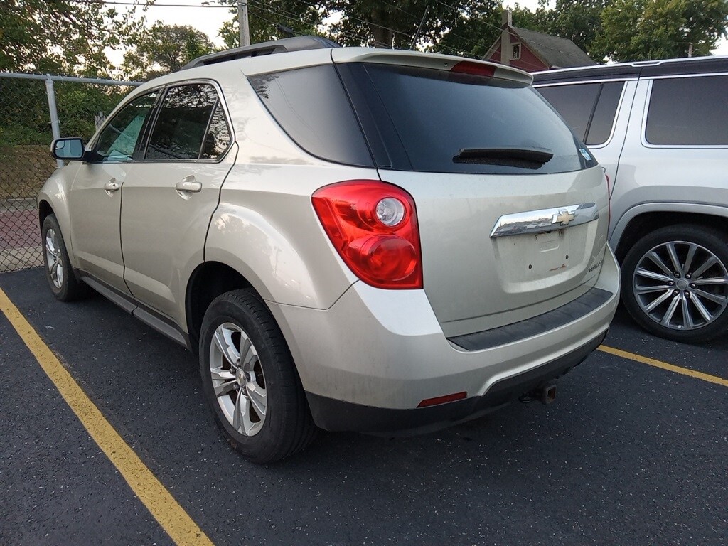 2014 Chevrolet Equinox LT photo 2