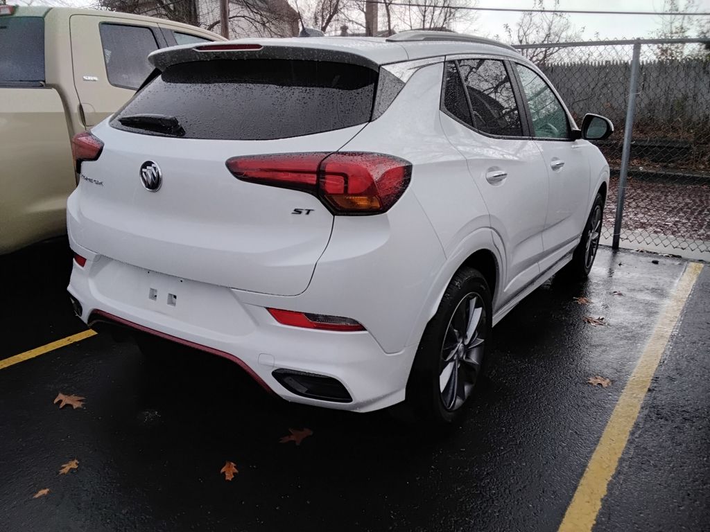 2023 Buick Encore GX Select photo 2