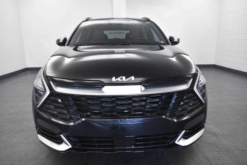 2023 Kia Sportage SX photo 2