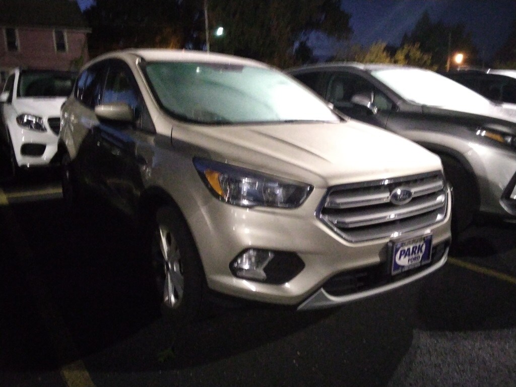 Used 2017 Ford Escape SE SUV