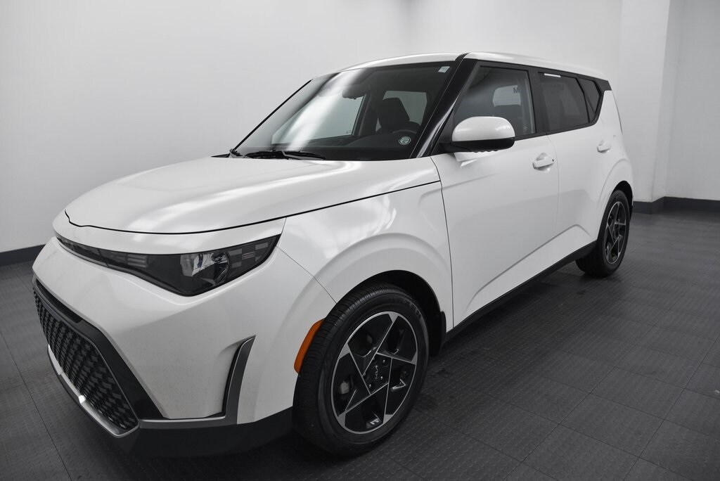 Used 2023 Kia Soul EX Hatchback