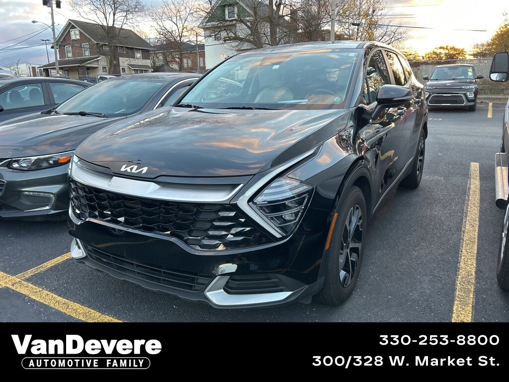 Used 2024 Kia Sportage EX SUV