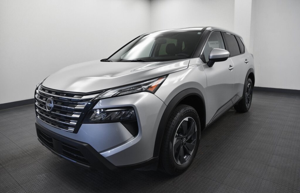 Used 2024 Nissan Rogue SV SUV