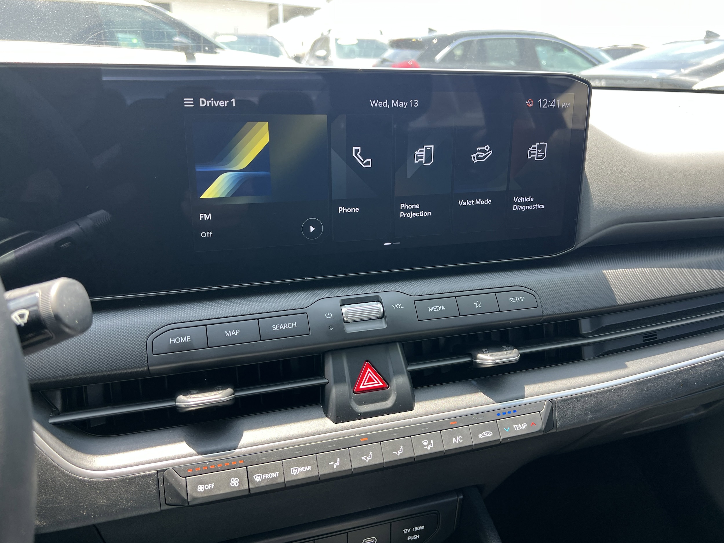 2025 Kia K4 LXS - Photo 29