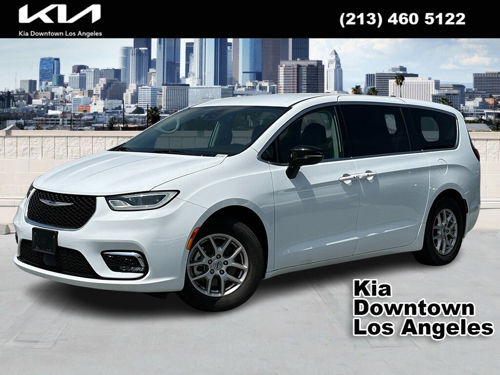 Used 2024 Chrysler Pacifica Touring L Van Passenger Van