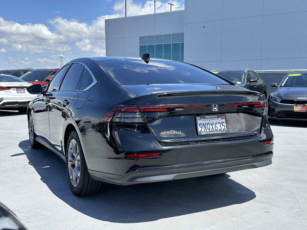 Used 2024 Honda Accord EX Sedan