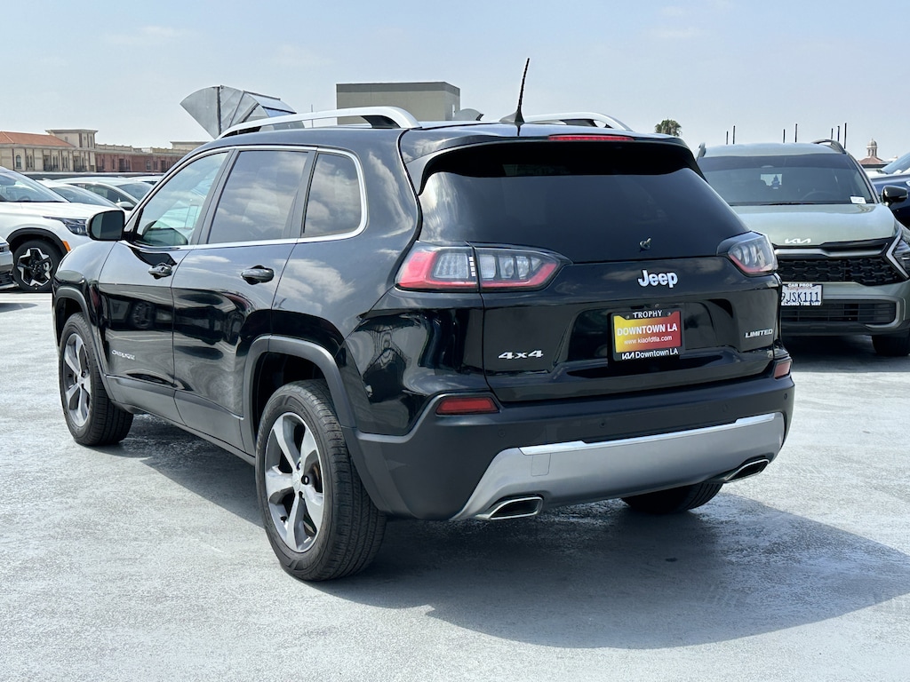 Used 2019 Jeep Cherokee Limited 4x4 SUV