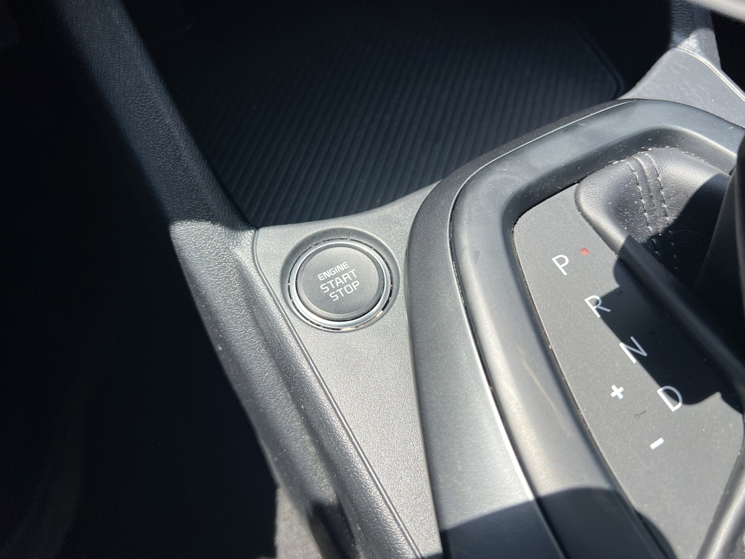 2025 Kia K4 LXS - Photo 34