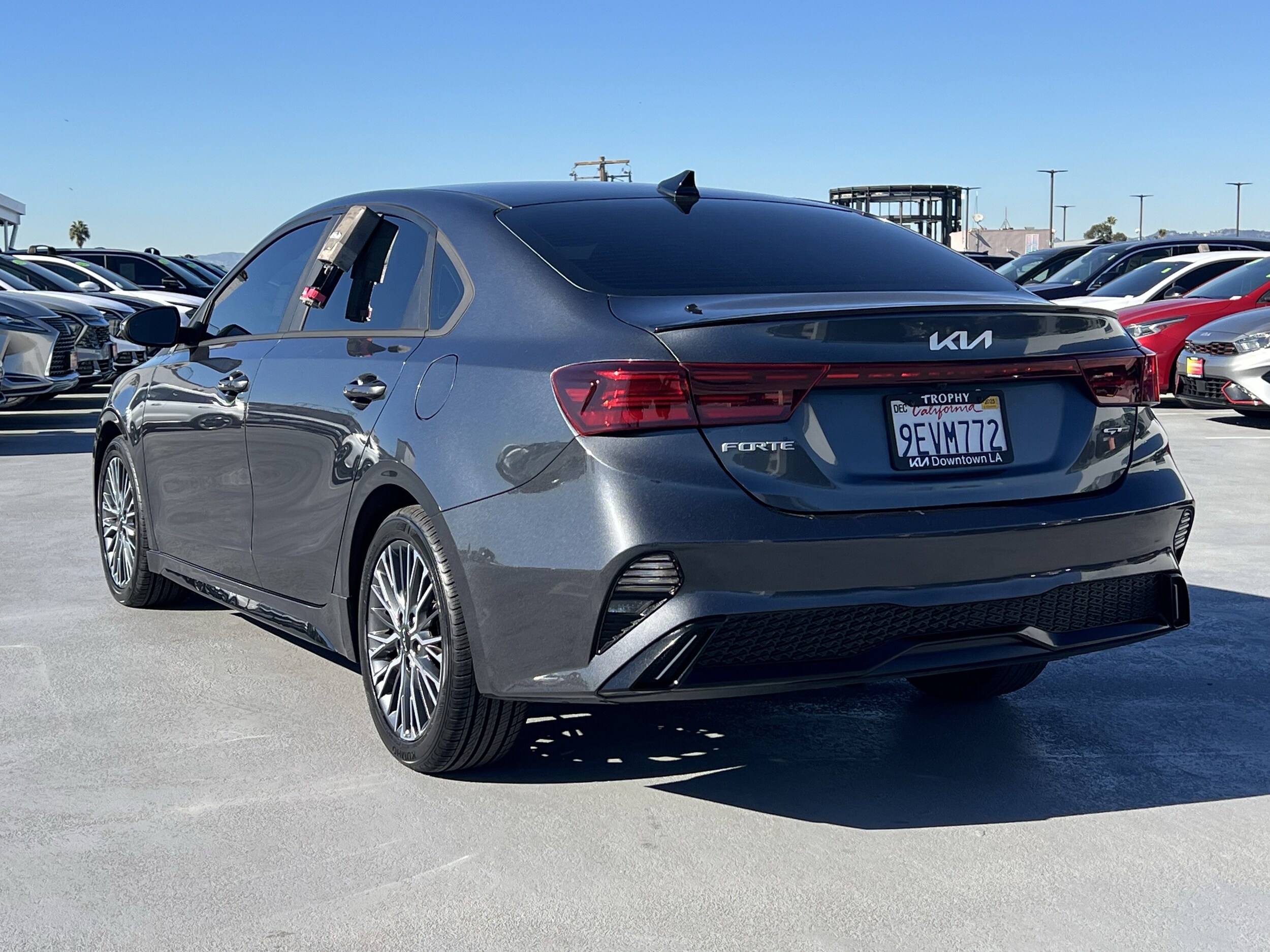 2023 Kia Forte GT-Line photo 4