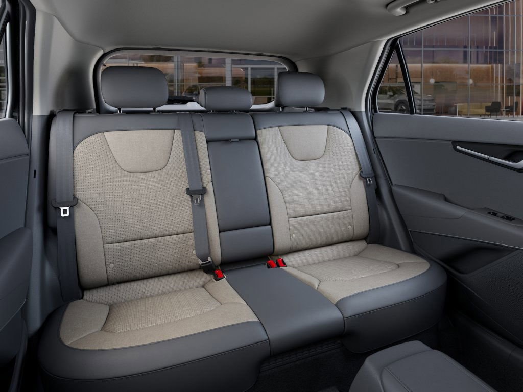 2026 Kia Niro SX Touring - Photo 16