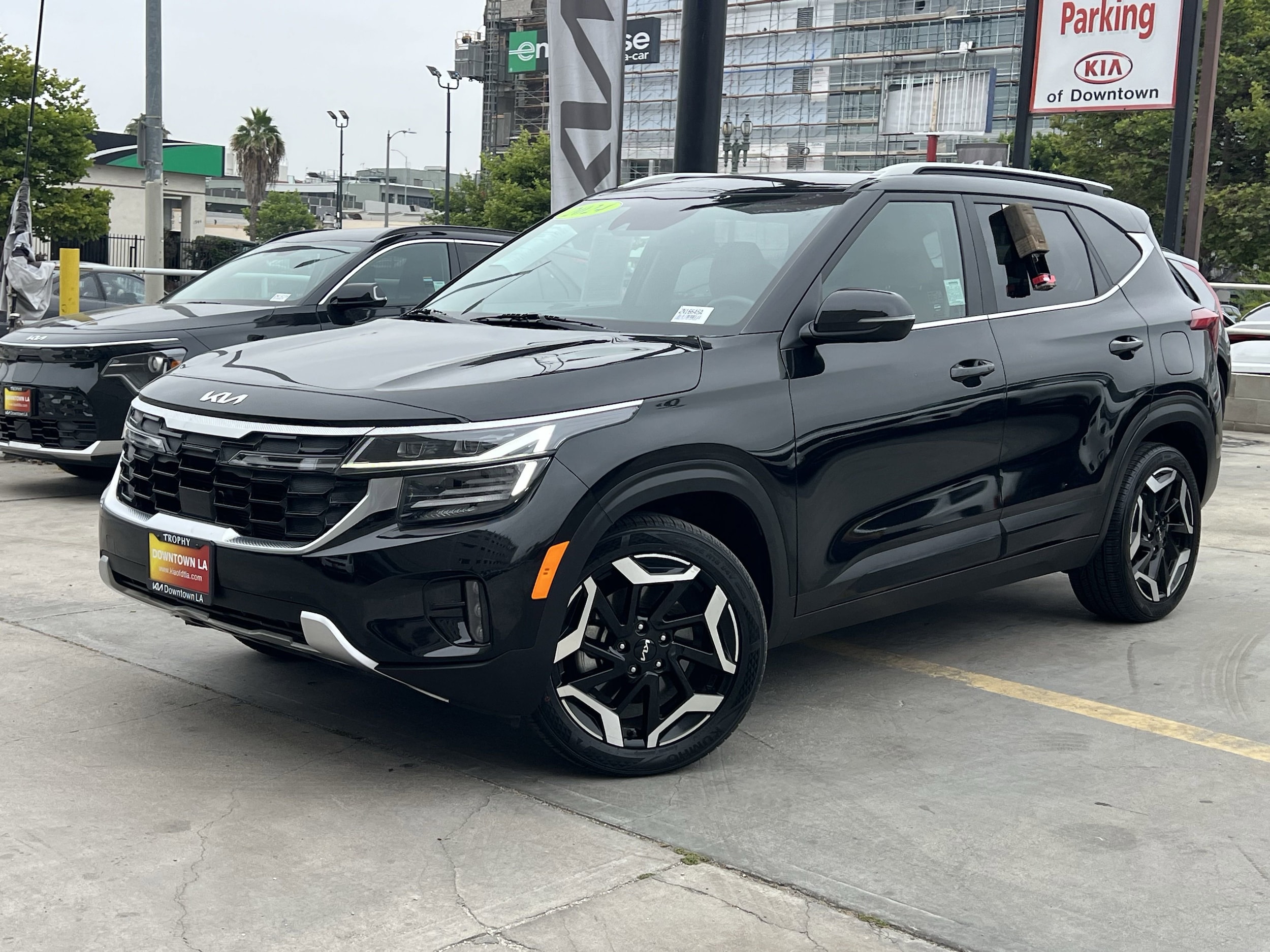 Certified 2024 Kia Seltos SX with VIN KNDETCA77R7487910 for sale in Los Angeles, CA