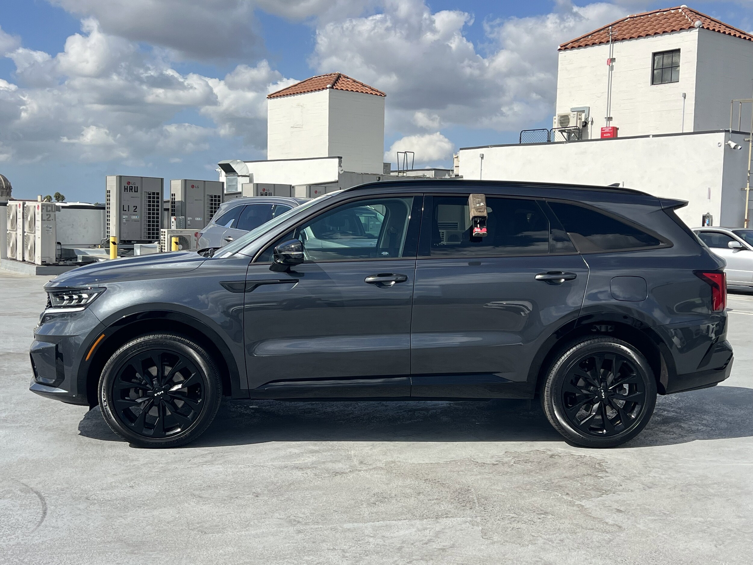 2022 Kia Sorento SX photo 3