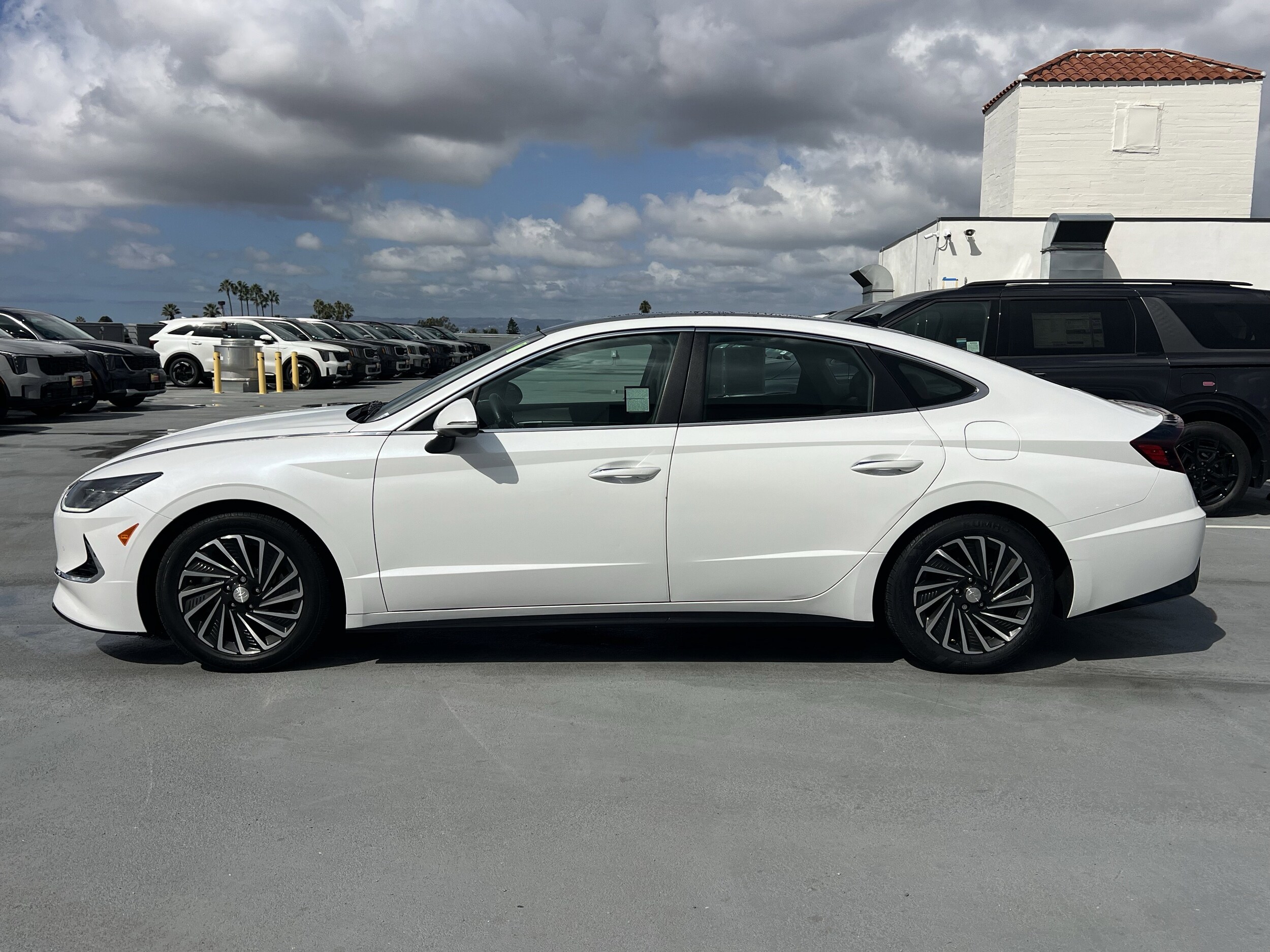 2021 Hyundai Sonata Limited photo 3