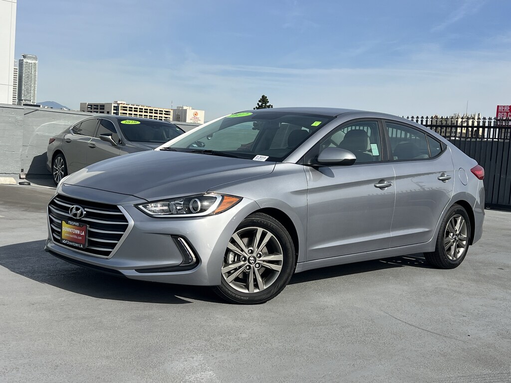 Used 2017 Hyundai Elantra SE w/PZEV Sedan