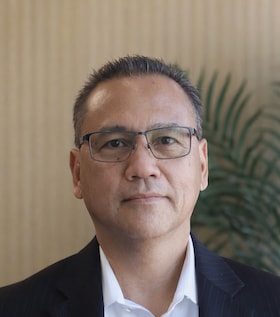 Staff member Marlon Arana from ID_5807ab