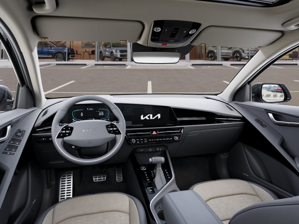 2026 Kia Niro SX Touring - Photo 14