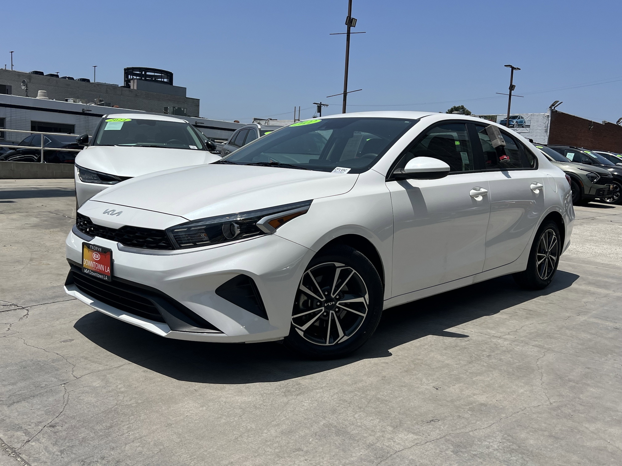 Certified 2022 Kia FORTE LXS with VIN 3KPF24AD5NE501946 for sale in Los Angeles, CA